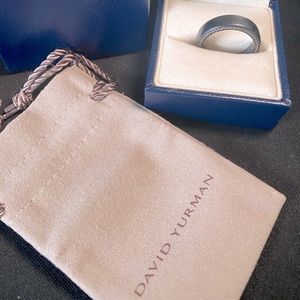LIKE NEW - David Yurman Streamline Band in Black Titanium